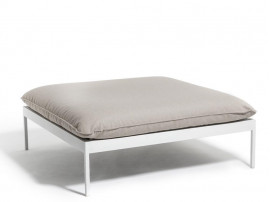 Bönan Lounge Ottoman. 