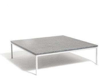 Table basse scandinave modèle Bönan. Large. Granit