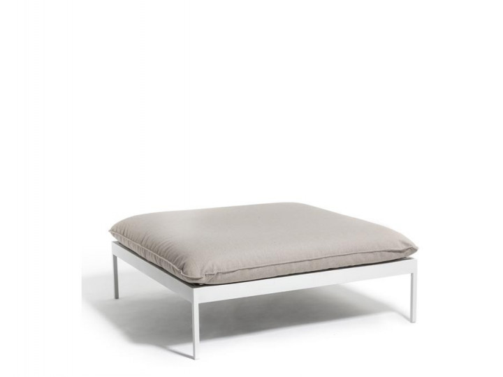 Bönan Lounge Ottoman. 