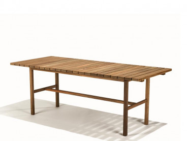 Table de repas scandinave pour 6 pers. modèle Djurö. 