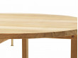 Table scandinave modèle Kryss. 