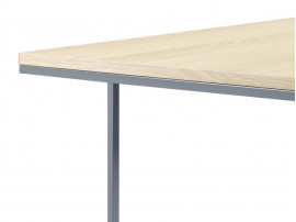 Table de repas scandinave Tati 200 chêne. 6/8 pers.