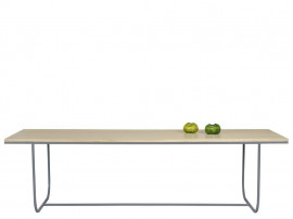 Tati Dining Table 240 Oak Overhang