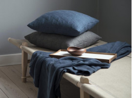 Coussin scandinave Finn Juhl. 40 x 60 cm Bleue