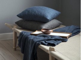 FJ Pattern cushion 40 x 60cm Grey