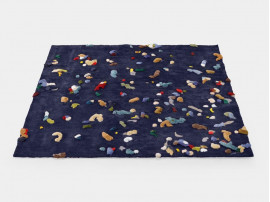 Tapis scandinave modèle Chaos Bleu marine 2 dimensions