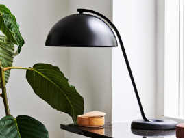 Lampe de bureau scandinave Cloche