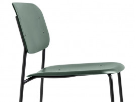 Soft Edge P10 chair