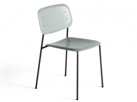 Soft Edge P10 chair