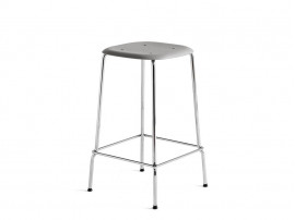 Soft Edge 30 bar stool. 65 cm ou 75 cm