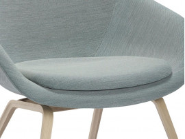 Fauteuil scandinave About A Lounge AAL 93