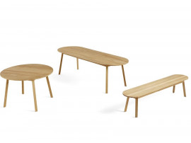 Triangle Leg dining table  Ø 115 cm 4/6 seat