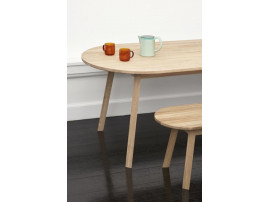 Table de repas scandinave Triangle Leg 200 cm, 6/8 pers