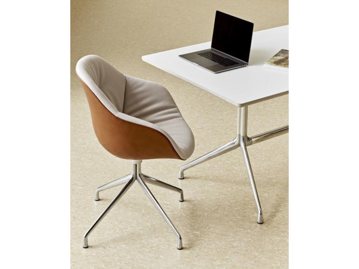 AAT 10 working table. 7 sizes | Galerie Møbler