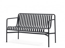 Palissade outdoor dining bench