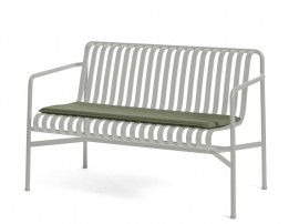 Palissade outdoor dining bench