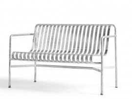 Palissade outdoor dining bench