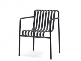 Palissade outdoor dining arm chair