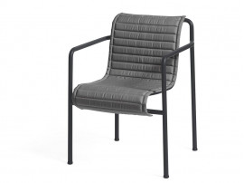 Palissade outdoor dining arm chair