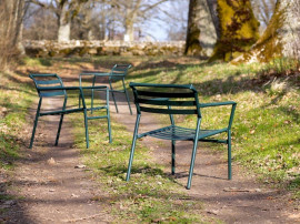 Straw lounge chair 