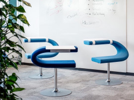 Innovation C swivel chair. 