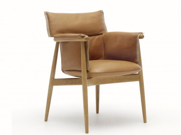 Mid-Century  modern scandinavian armchair Embrace E005 by EOOS 