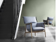 Fauteuil scandinave modèle E015 "Embrace". Edition neuve. 