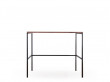 Bureau modèle  Cosmopol small, en noyer et acier. Sur mesure.