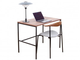 Bureau modèle  Cosmopol, en noyer et acier. Sur mesure.