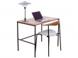 Bureau modèle  Cosmopol, en noyer et acier. Sur mesure.