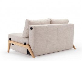 Canapé-lit convertible scandinave modèle Kub Wood 140. 