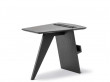 Table basse porte-revues scandinave modèle 6500 laqué noir. Edition neuve