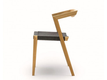 Urban dining chair