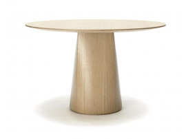 Trestle table Ø 120 cm. 6 seat.