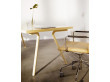 Table de repas scandinave Bespoke Angle. Sur mesure