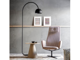 Lampadaire scandinave Bob. 2 coloris