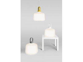 Lampe à poser Bottle, 3 coloris