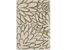 Hand tufted Bow rug. 3 sizes
