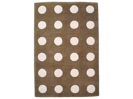 Hand tufted Dot rug. 3 sizes