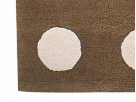 Tapis scandinave  tufté à la main, modèle Dot. 3 tailles