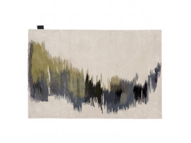 Hand tufted Aurora rug. 3 sizes