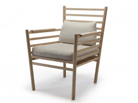 Fauteuil scandinave Arte