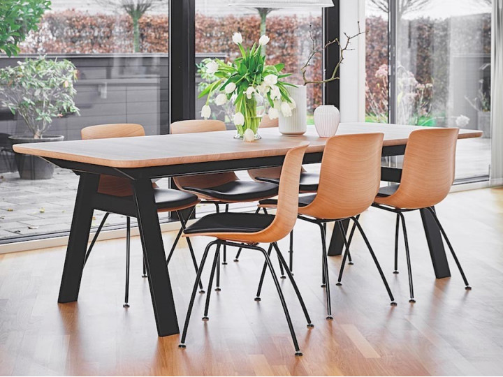 Chess dining table GM 3420 Solid | Galerie Møbler