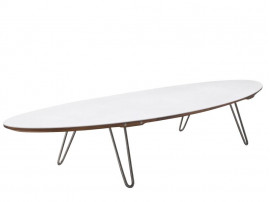 Table basse scandinave olave Shark AK 1880, Massif ou Corian. 