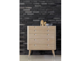 AK 2430 chest of drawers