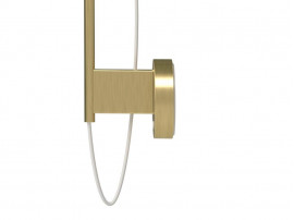 Yuh wall lamp . Brass/Whaite