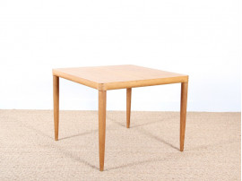 Square coffee table in oak