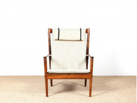 Fauteuil scandinave en palissandre.Modèle PJ 56 H.