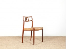 Série de 3 chaises scandinaves en palissandre de Rio. Modèle 79. 