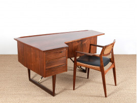 Scandinavian desk in Rio rosewood